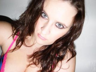 Indexed Webcam Grab of Lucy_lube