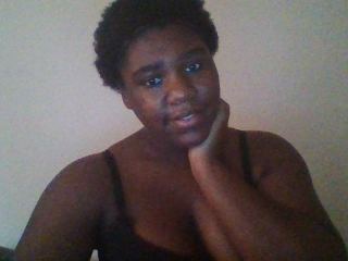 Indexed Webcam Grab of Laila_brown25