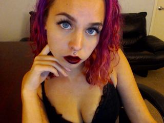 Indexed Webcam Grab of Lavendersubmission