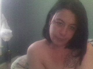 Indexed Webcam Grab of Candygirl111