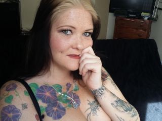 Indexed Webcam Grab of Tattoolove911