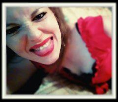 SexyExxie webcam girl as a performer. Gallery photo 1.