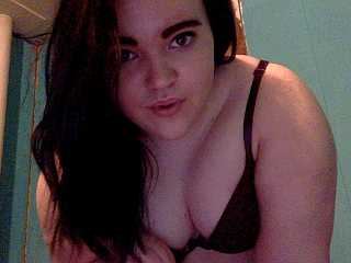Indexed Webcam Grab of Holly.wood