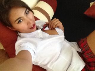 JasminThai webcam girl as a performer. Gallery photo 3.
