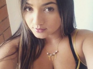 Indexed Webcam Grab of Sexy_laurita