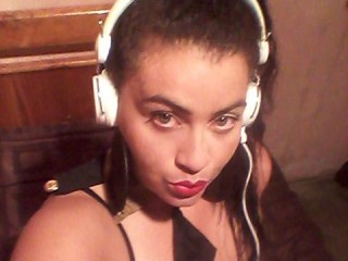 Indexed Webcam Grab of Showyra_sexy