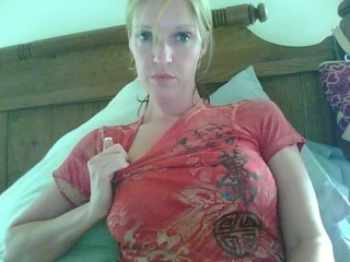 Indexed Webcam Grab of Lucious_emery