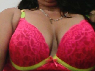 Indexed Webcam Grab of Melanykisslove