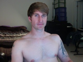 Indexed Webcam Grab of Handsome6964