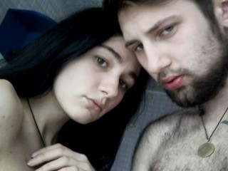 Indexed Webcam Grab of Couple.mania