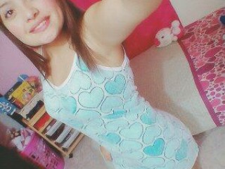 Indexed Webcam Grab of Charming_colombian
