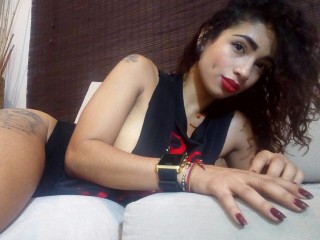 Indexed Webcam Grab of Miamickeyqueen