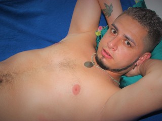 Indexed Webcam Grab of Bruno_thickcock