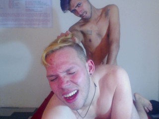 Indexed Webcam Grab of Crazy_boys