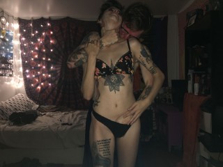 Indexed Webcam Grab of 69bdsmcouple