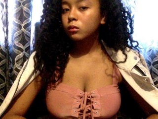 Indexed Webcam Grab of Blasian_babe