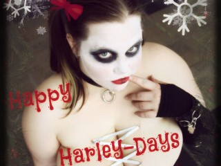 MissyQuinn webcam girl as a performer. Gallery photo 4.