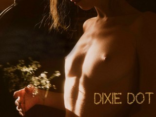 Dixie_Dot webcam girl as a performer. Gallery photo 4.