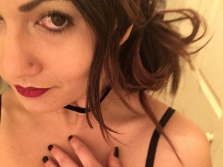 Ms_Foxy_Roxie_Freya