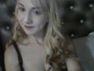 Indexed Webcam Grab of Sexymomma1212