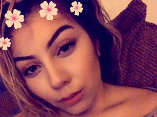 KittyKitty96 webcam girl as a performer. Gallery photo 2.