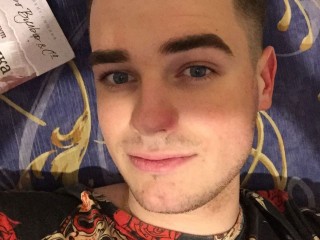 DAMON_ADAMS