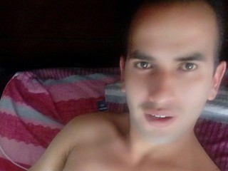 Indexed Webcam Grab of Axel_colin