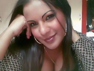 Indexed Webcam Grab of Indian_seductress