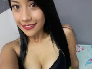 Aylin_Hot