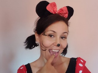 Indexed Webcam Grab of Minnie_mouse80