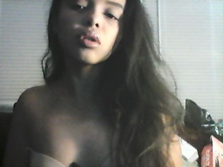Indexed Webcam Grab of Camille_fox