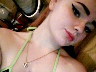 Indexed Webcam Grab of Ava_snow