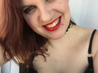 SexyNomad webcam girl as a performer. Gallery photo 3.