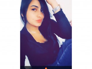 Gia_Naughty