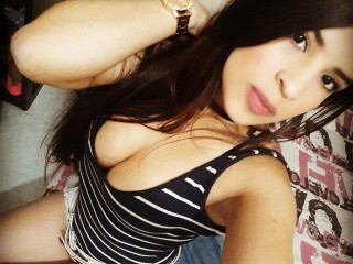 Indexed Webcam Grab of Selena_ericson