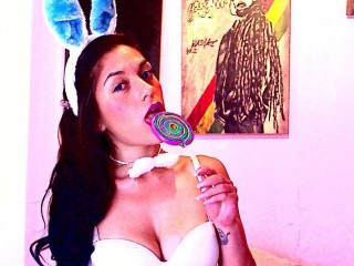 Indexed Webcam Grab of Candykush