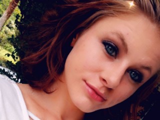 HaydenParker webcam girl as a performer. Gallery photo 1.