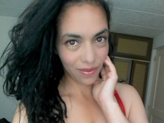 Indexed Webcam Grab of Luciana_love