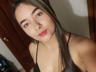 Miley_Foxxx