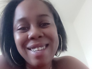 Luxury773 webcam girl as a performer. Gallery photo 1.