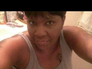 TOMBOY webcam girl as a performer. Gallery photo 2.