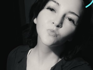 JamiiJones webcam girl as a performer. Gallery photo 1.