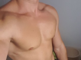 Indexed Webcam Grab of Raymuscle87