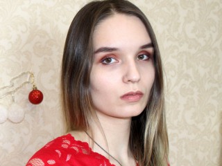 MollyCaselton webcam girl as a performer. Gallery photo 1.