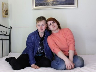 Chrissi_and_Judie