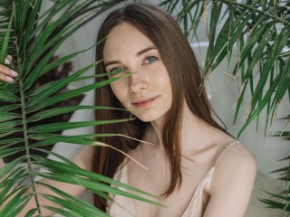 Love_lly webcam girl as a performer. Gallery photo 2.