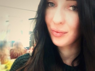 Elle_Royal