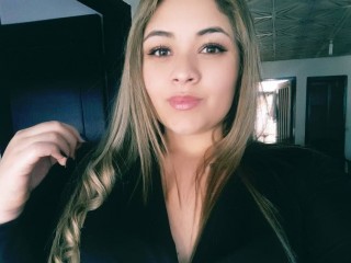 AnitaDuque webcam girl as a performer. Gallery photo 1.