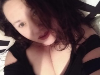 Indexed Webcam Grab of Lucy_sweetness