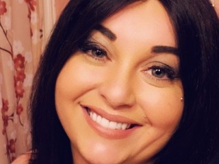 Shania_Claire webcam girl as a performer. Gallery photo 1.